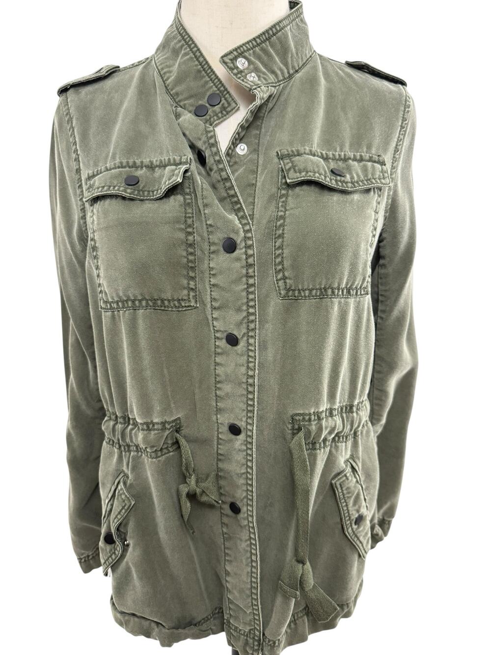 LOFT Army Green Utility Jacket with Black Snap Detail, Size Small Petite